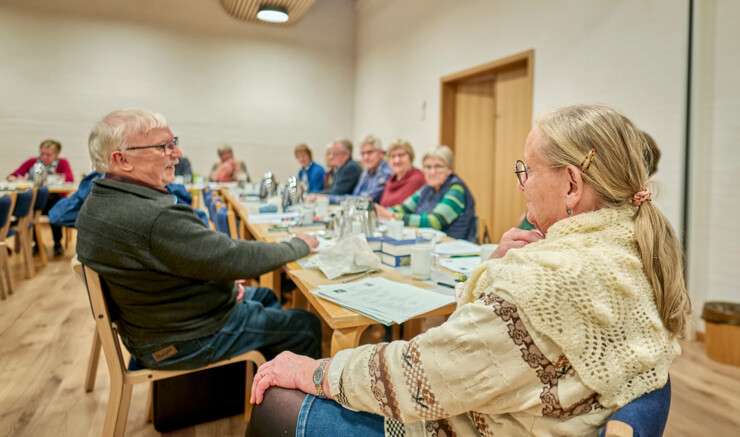 Mennesker til møde